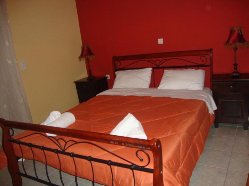 Kafiona Guesthouse Pírgos Dhiroú Стая снимка